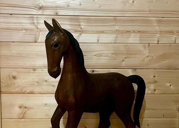 Casa Dello Sciatore ロリカ